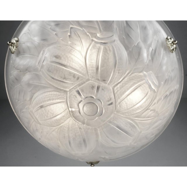 1920s Noverdy Vosges French Art Deco Pendant Chandelier 1920s - Frosted Glass & Bronze For Sale - Image 5 of 7