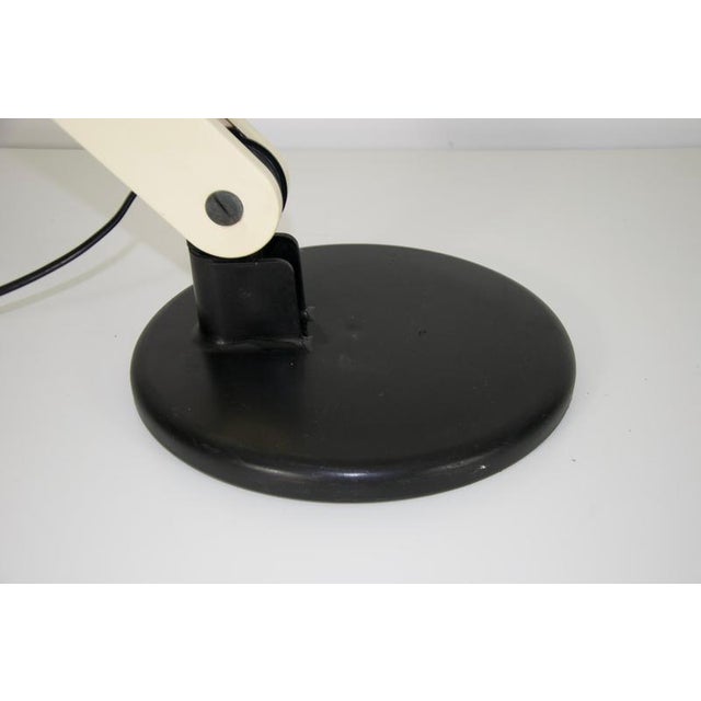 Ivory Table Lamp Praxi attributed to Bruno Gecchelin for Iguzzini, Italy, 1983 For Sale - Image 8 of 14