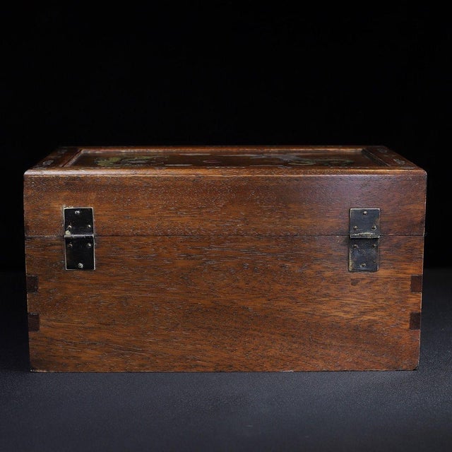 Huali Rosewood Box Inlaid With Mother-of-Pearl Dragon & Phoenix For Sale - Image 4 of 9