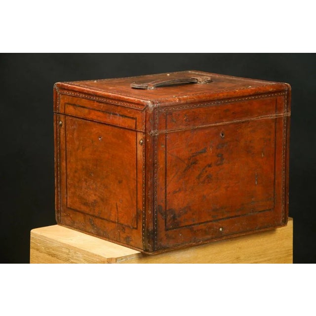 Leather Hat Trunk, 1920s For Sale - Image 3 of 9