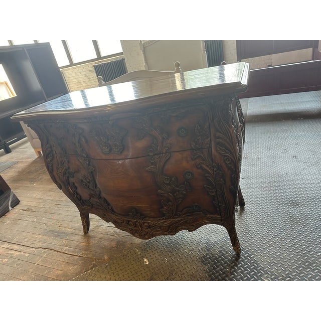 Wood Antique Carved Bombe Chest – Ornate Rococo‑Style Dresser With Curved Front & Floral Relief For Sale - Image 7 of 12