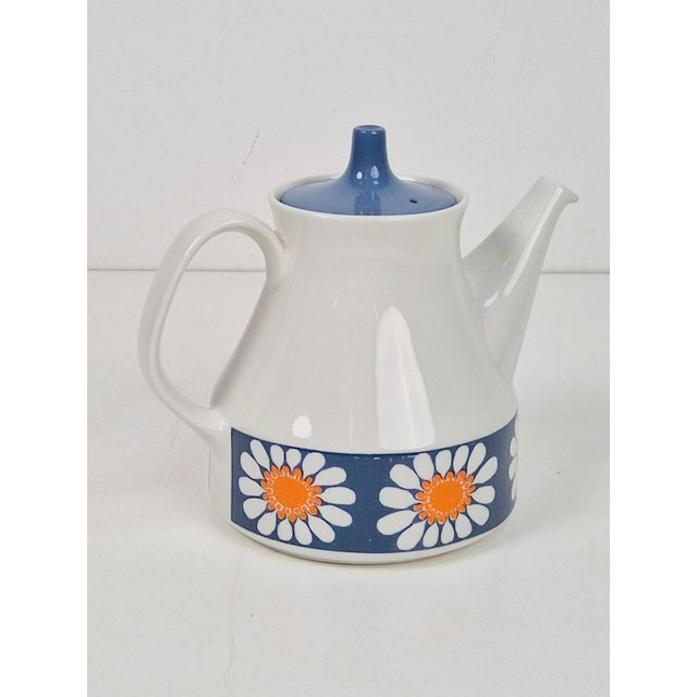 Daisy Turi Tableware from Figgjo Flint, Norway, 1960s, Set of 24 For Sale - Image 4 of 18