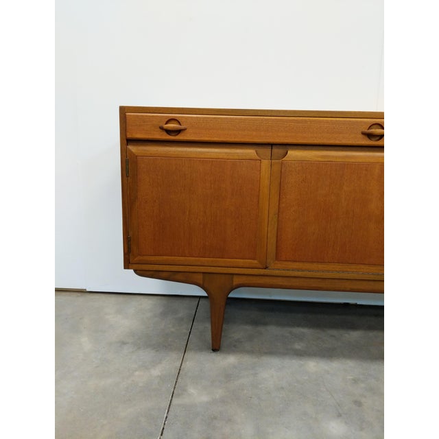 Vintage Mid Century Modern Teak Credenza by Greaves & Thomas For Sale - Image 9 of 11