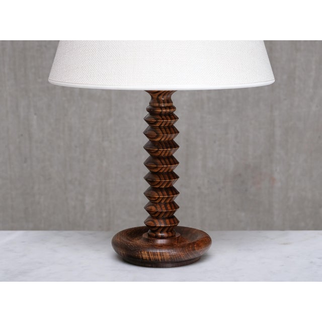 Mid-Century Modern Sculptural Table Lamp in Ash Wood attributed to Charles Dudouyt, France, 1950s For Sale - Image 3 of 11
