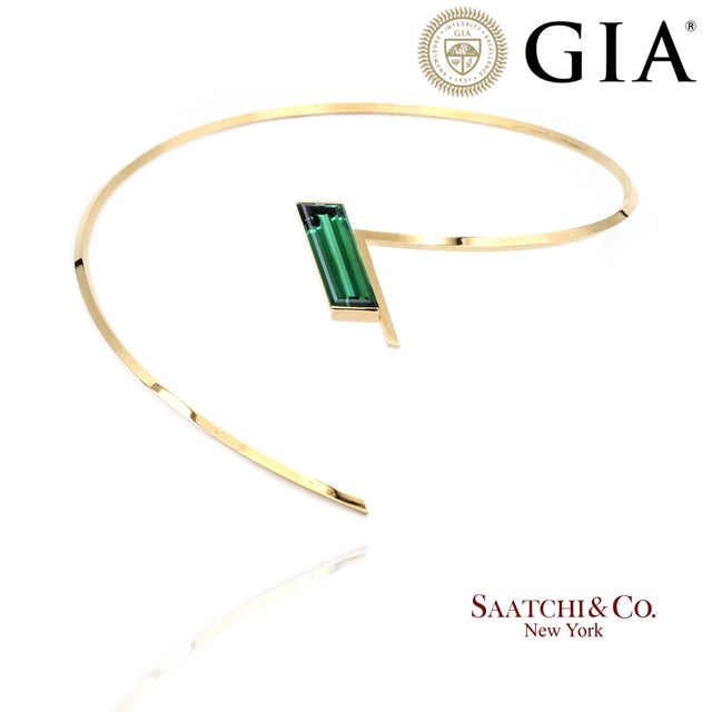 Stylish 18k Gold Tourmaline Necklace Metal Type: 18k (750) Yellow Gold Total Item Weight: 60.45 Grams Length: 20.5 Inch 1:...