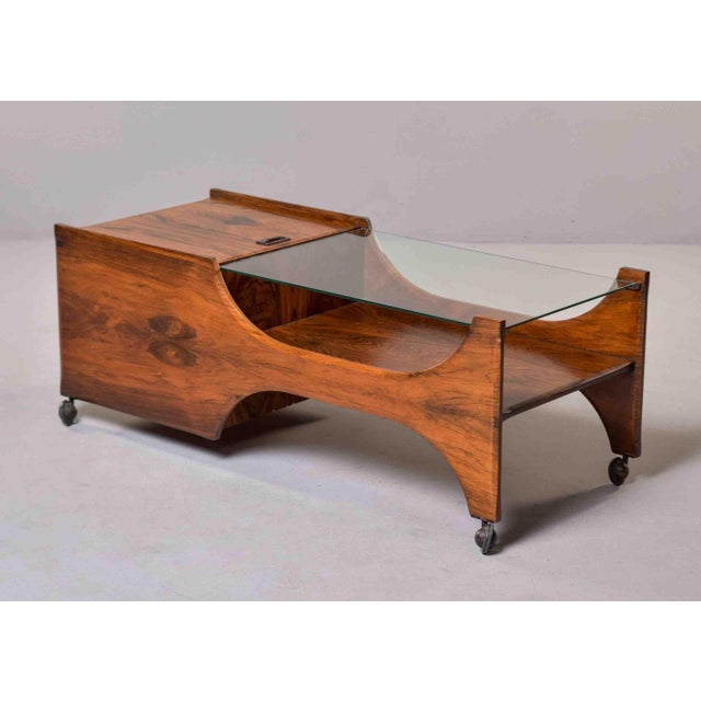 Chestnut Italian Mid-Century Rosewood Coffee Table With Glass Top and Lift-Lid Storage For Sale - Image 8 of 11