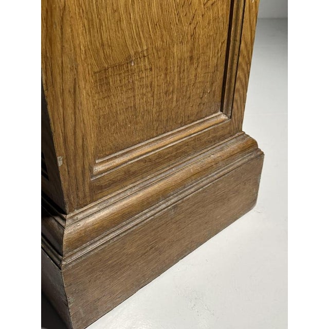 2000 - 2009 20th Century Classic Wooden Pedestal For Sale - Image 5 of 14