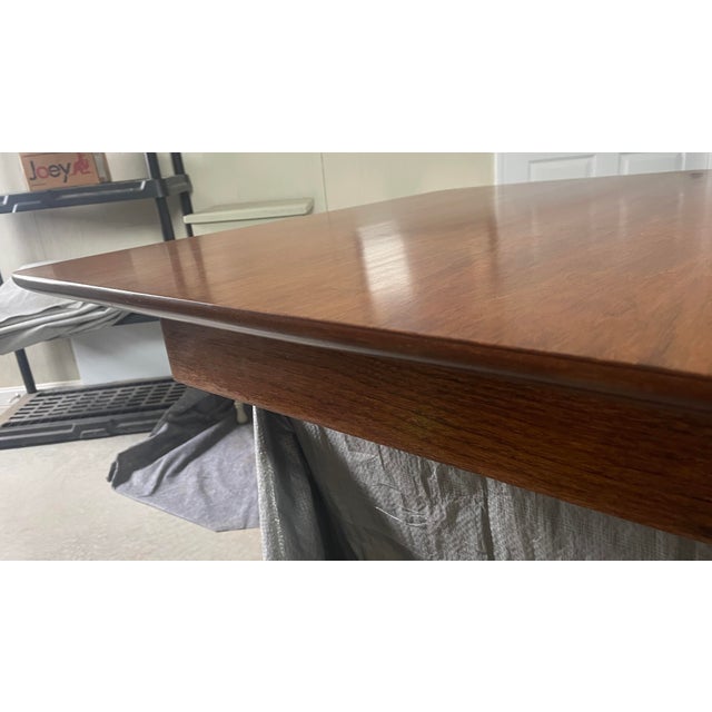 Brown 1960s Kroehler Dining Table & 6 Chairs - Fully Refinished For Sale - Image 8 of 10