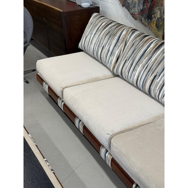 1960’s Adrian Pearsall Sectional Sofa Set with Matching Cocktail Table For Sale In Palm Springs - Image 6 of 18