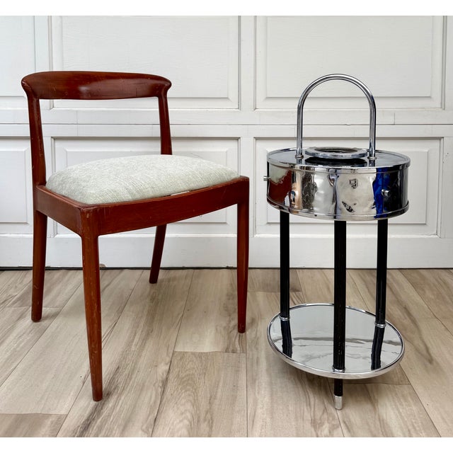 Art Deco 1930s Art Deco "Smokador" Chrome Smoking Stand/Side Table For Sale - Image 3 of 14