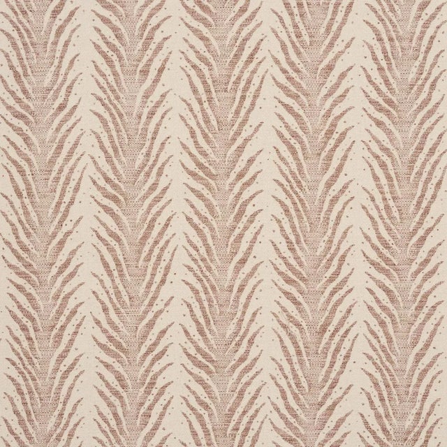 SAMPLE - Schumacher x Celerie Kemble Creeping Fern Fabric In Mediterrean Spice For Sale
