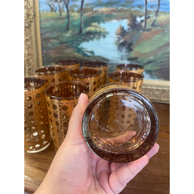 Mid-Century Modern 1960s Gold-Toned Filigree Highball & Lowball Glassware Set - Set of 9 For Sale - Image 9 of 10