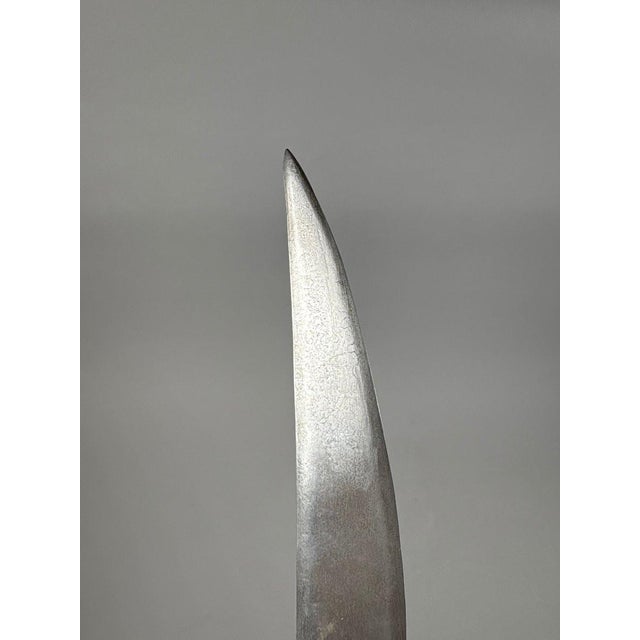 Gemstone Kard jade dagger with a horse's head, India, Mughal Dynasty (1526-1857) For Sale - Image 7 of 8
