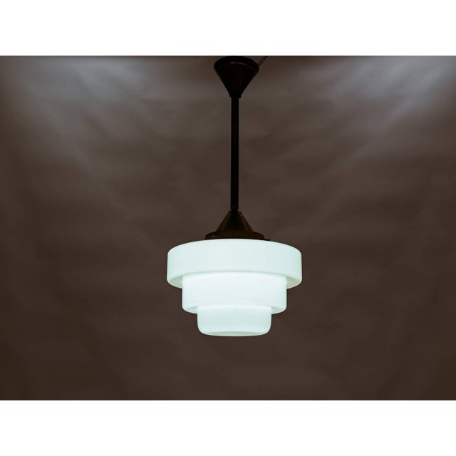 Art Deco Cascade Pendant Light in Brass and Opaline Glass, 1930s For Sale - Image 4 of 9