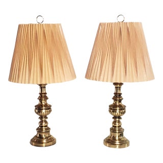 1970's Vintage Pair of Stiffel Brass 3 Way Urn Table Lamps For Sale