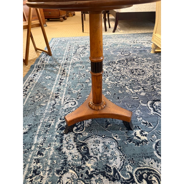 Late 20th Century Milling Road for Baker Furniture Regency Pedestal Side Table With Glass Top For Sale In West Palm - Image 6 of 7