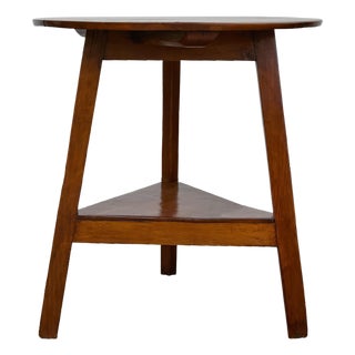 19th Century English Pine Cricket Table with Circular Top and Tripod Base For Sale