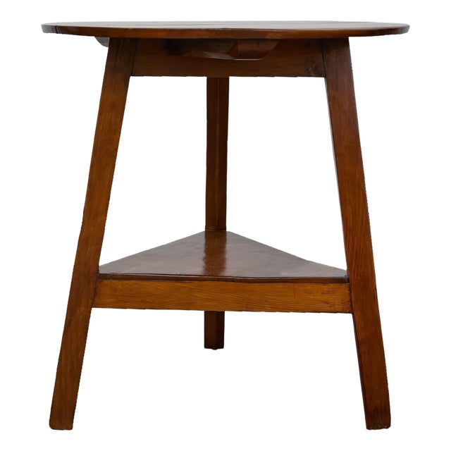 19th Century English Pine Cricket Table with Circular Top and Tripod Base For Sale