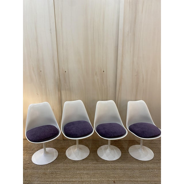 Tulip Chairs by Eero Saarinen for Knoll, 1970s, Set of 2 For Sale - Image 11 of 11