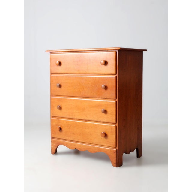 Vintage Early American Style Chest of Drawers For Sale - Image 6 of 18
