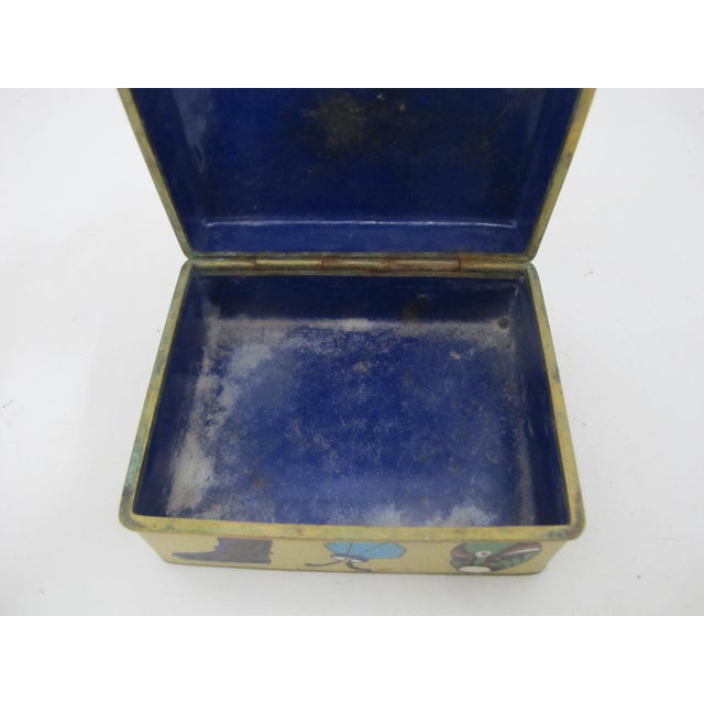 Japanese Marked China Yellow Enamel Warrior Samurai Figures Cloisonne Lidded Box For Sale - Image 9 of 10