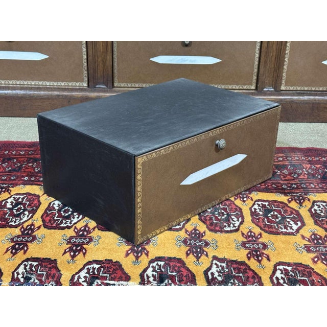 Brown 20th Century Oak Filing Cabinet by Chalmette Paris-Brussels For Sale - Image 8 of 18