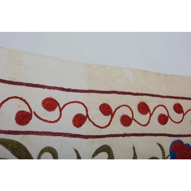 Floral Silk Suzani From Uzbekistan - Uzbek Wall Decor For Sale - Image 6 of 10