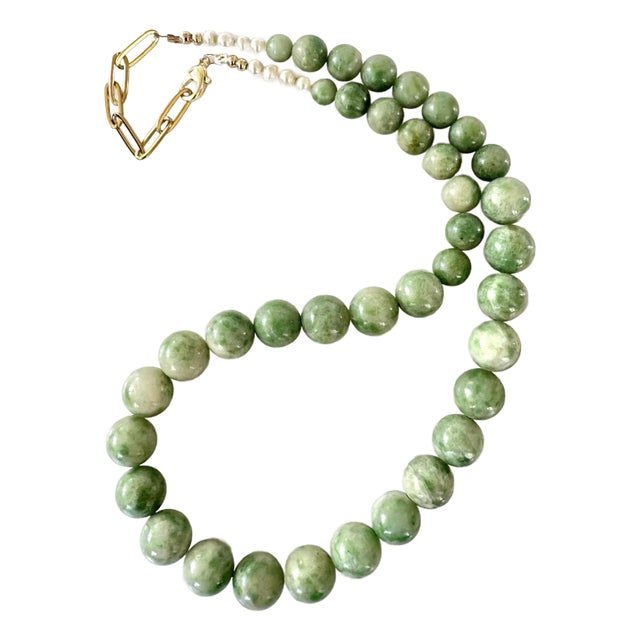 Fine Antique Green Jade Necklace For Sale