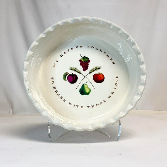 Vintage Americana Arts & Crafts Thanksgiving Ceramic Pie-Quiche Dish For Sale - Image 6 of 12