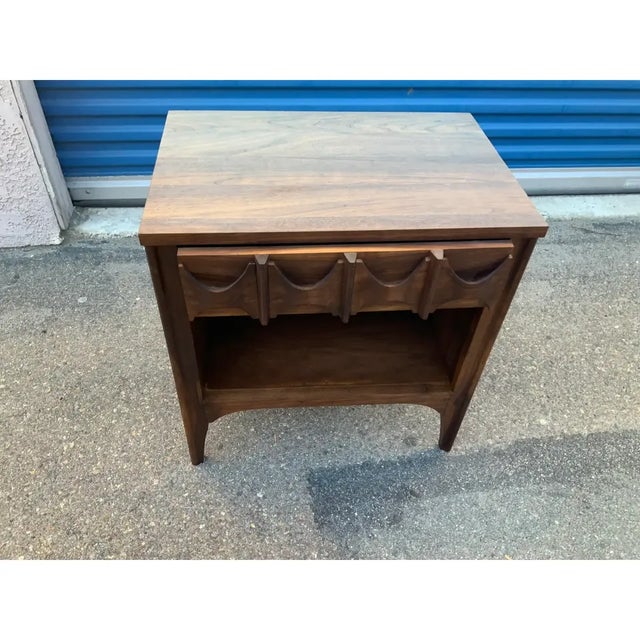 Great mid century walnut night stand. KENT COFFEY PERSPECTA SIDE END TABLES. NIGHTSTAND. Dims. Refinished . 23ʺW × 16ʺD ×...