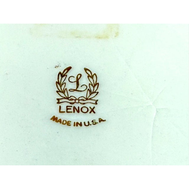 1970 Lenox Usa Ivory Porcelain 12" Fjord Flower Drum Vase With Gold Trim For Sale - Image 10 of 10