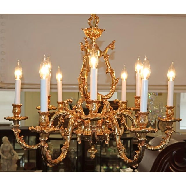 Metal Mid 20th Century Italian Gilt Bronze Baroque / Rococo Style 10 Light Chandelier For Sale - Image 7 of 17