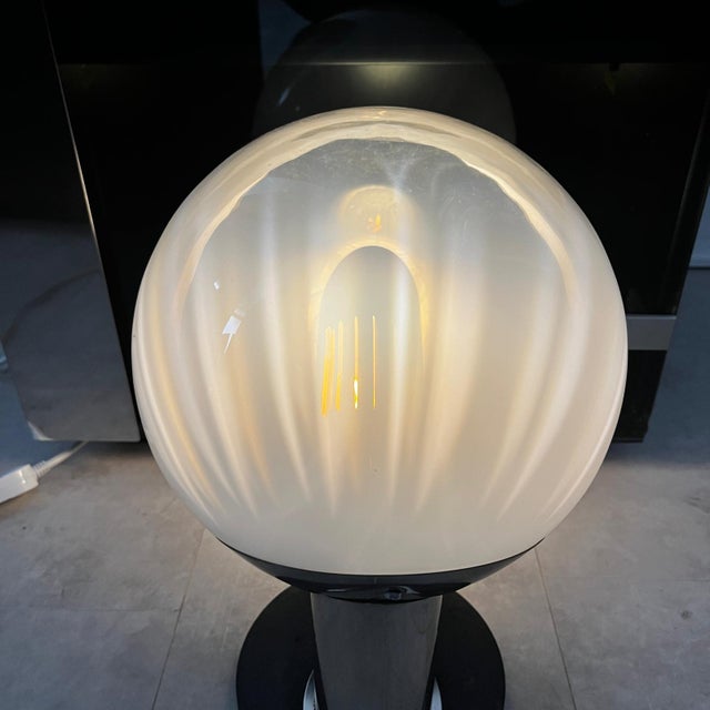 Mid-Century Modern Vintage Italian Table Lamp with Murano Glass Globe and Cast Iron Base, 1970s For Sale - Image 3 of 8