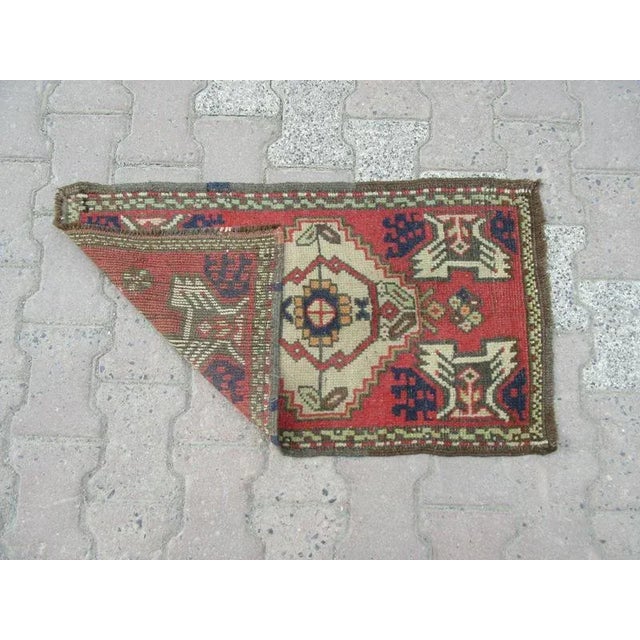 Turkish 1960s Turkish Mini Rug For Sale - Image 3 of 4