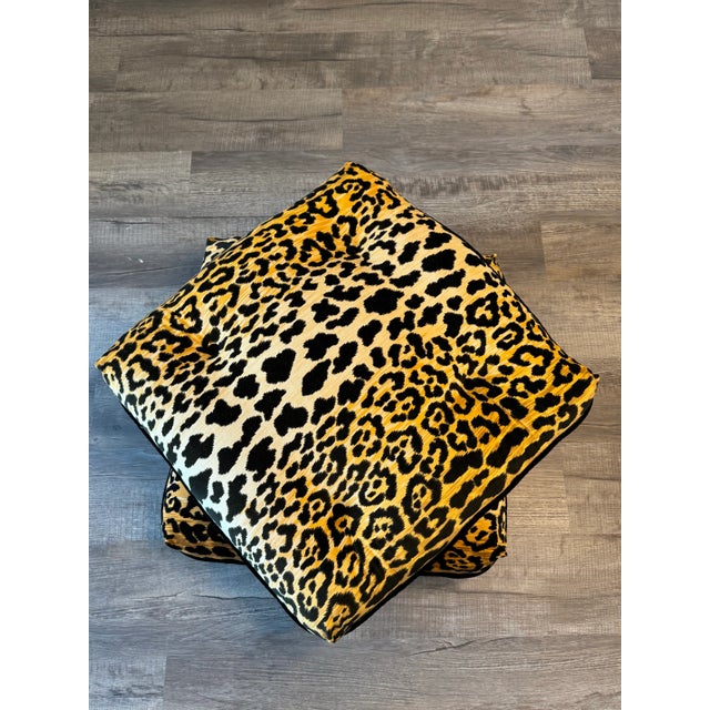 Billy Baldwin 1970s Billy Baldwin Style Stacked Pillow Turkish Ottoman For Sale - Image 4 of 7