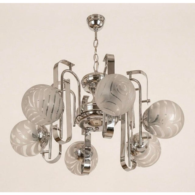 Mid-Century Modern Space Age Polished Chromium with Six Murano-Opaline Glass Globes Chandelier by Mazzega, 1970s For Sale - Image 3 of 5