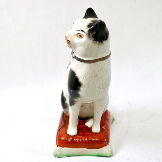 William Kent 1920's Staffordshire Ware Mantle Cat on Cushion Figurine Right Facing For Sale - Image 4 of 15