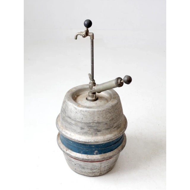 Silver Vintage 1965 Drewrys Aluminum Beer Keg - Quarter Barrel For Sale - Image 8 of 14