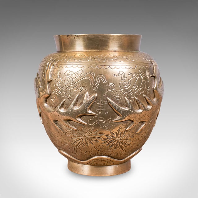 Antique Flower Urn, Oriental, Bronze, Dragon Motif, Posy Vase, Victorian, c.1900 For Sale - Image 4 of 10