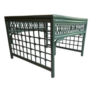 1970s Palm Beach Style Custom Emerald Lacquered Bamboo & Double Lattice Coffee Table For Sale