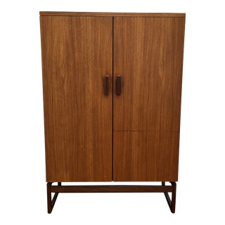 Midcentury G Plan Chiffonrobe For Sale