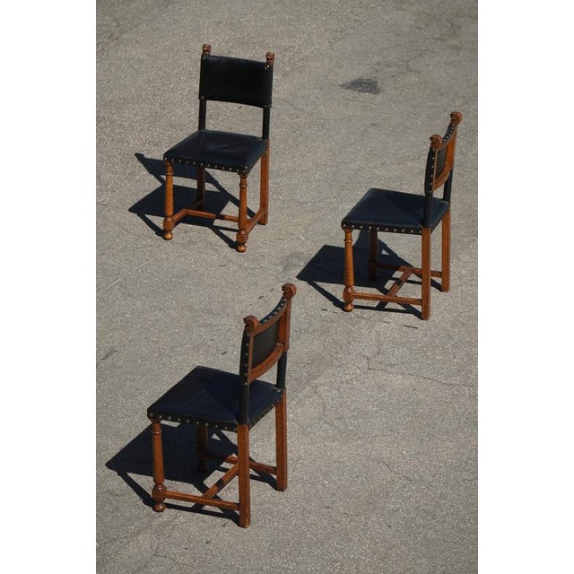 Black Swedish Grace Dining Chairs in Leather an Carved Wood, Early 20th Century, Set of 8 For Sale - Image 8 of 18