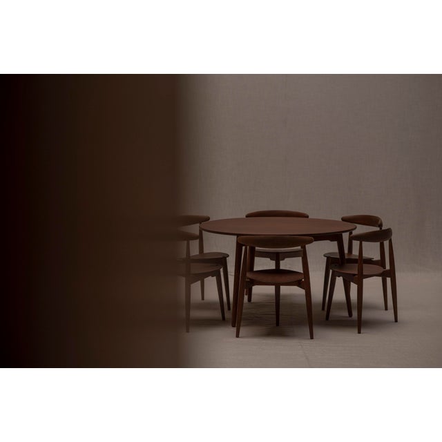1960s Heart Dining Set by Hans J. Wegner for Fritz Hansen, 1960s, Set of 7 For Sale - Image 5 of 18