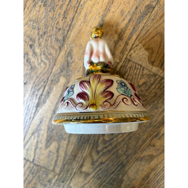 1950s Capodimonte Urn Decorated With Cherubs For Sale - Image 5 of 8
