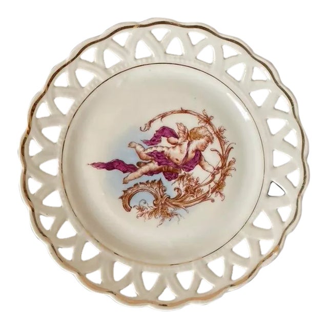 English Romantic Cherub Cupid Porcelain Plate With Lattice Margin and Gold Rim For Sale