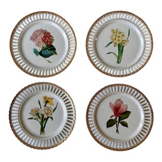 Vintage Set of 4 Porcelain Pierced Floral Plates With Gilt Edge For Sale