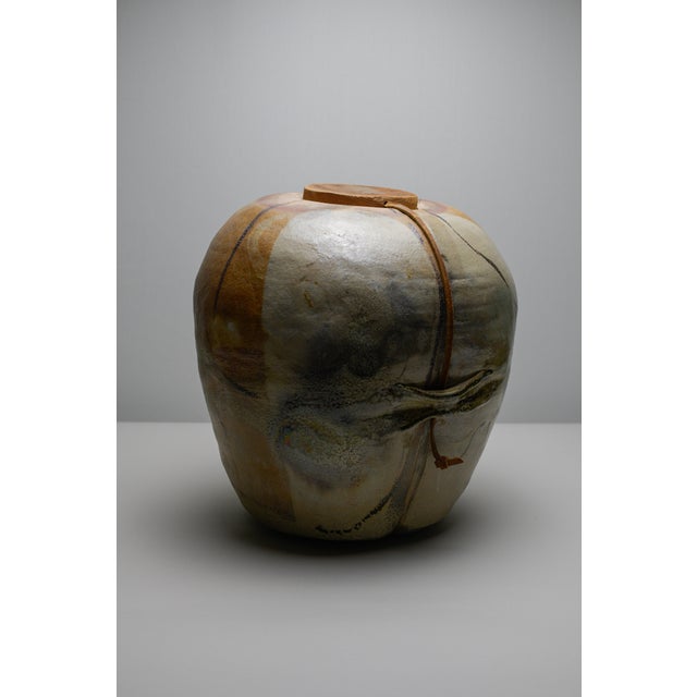 Auburn Large Lidded Vessel by Sandra Johnstone, Salt-Fired Ceramic, 1970s For Sale - Image 8 of 10