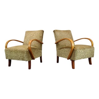 Czechoslovak Lounge Chairs with Curved Wooden Armrests by Jindřich Halabala, 1950s, Set of 2 For Sale