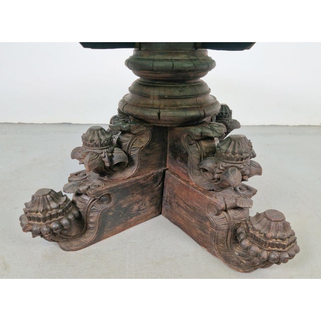 Anglo-Indian Hand-Carved Hardwood and Glass Coffee Table, 1890s For Sale - Image 3 of 18