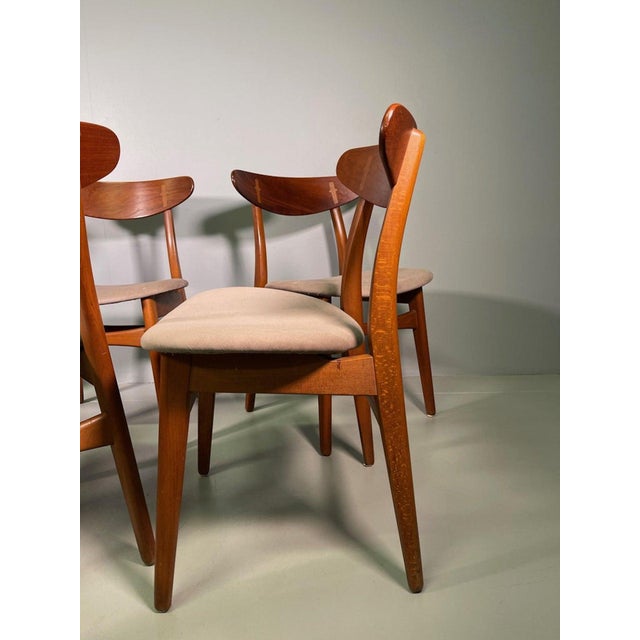 1950s CH-30 Dining Chairs by Hans Wegner for Carl Hansen & Søn, 1950, Set of 6 For Sale - Image 5 of 12
